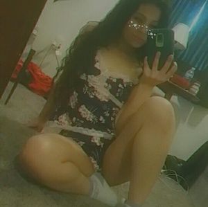 Meet your Posher, Selena